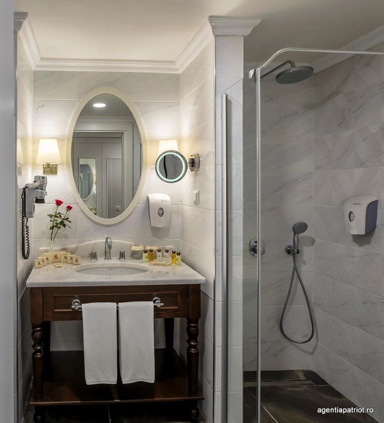 imagini hotel SUNIS EFES ROYAL PALACE OZDERE